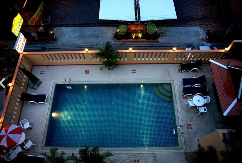 Soi2Inn Pattaya Dış mekan fotoğraf